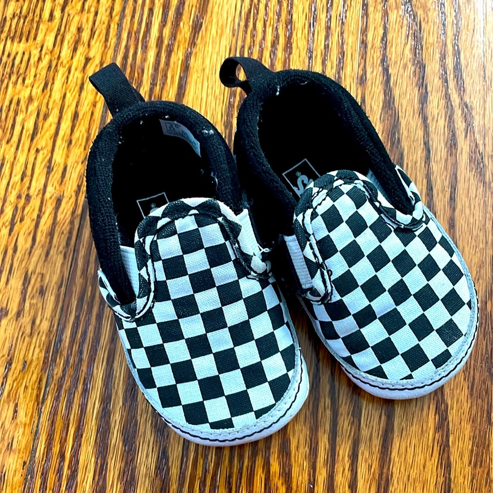 Baby Vans size 4